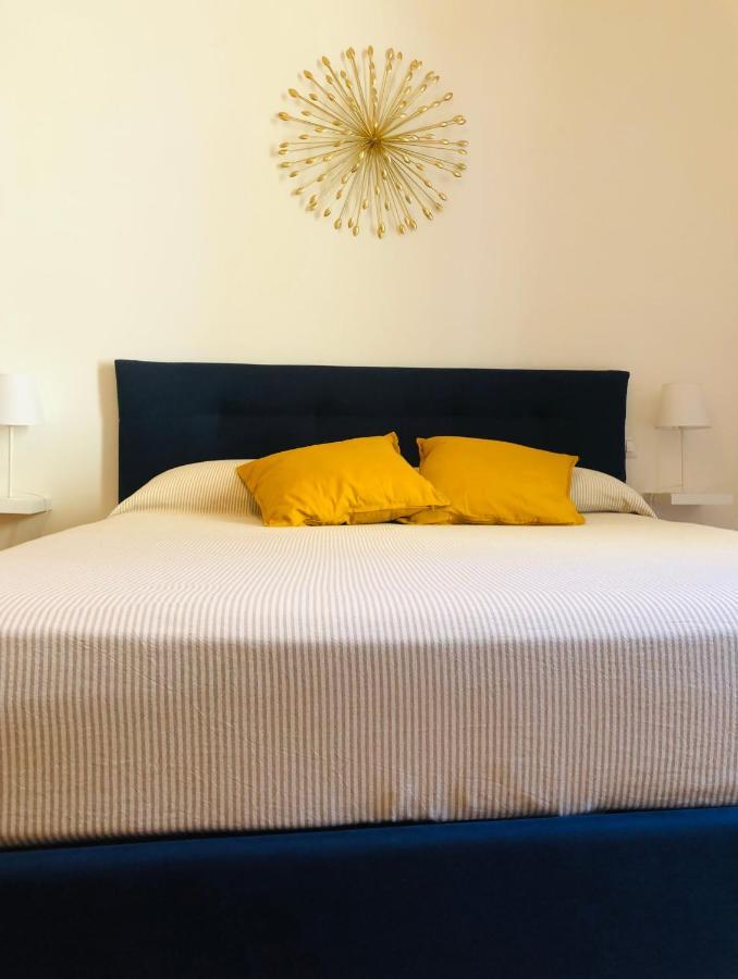 Bed and Breakfast Dimora Paladino Napoli Esterno foto